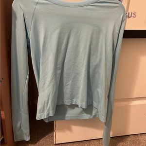 Lululemon long sleeve swiftly tech